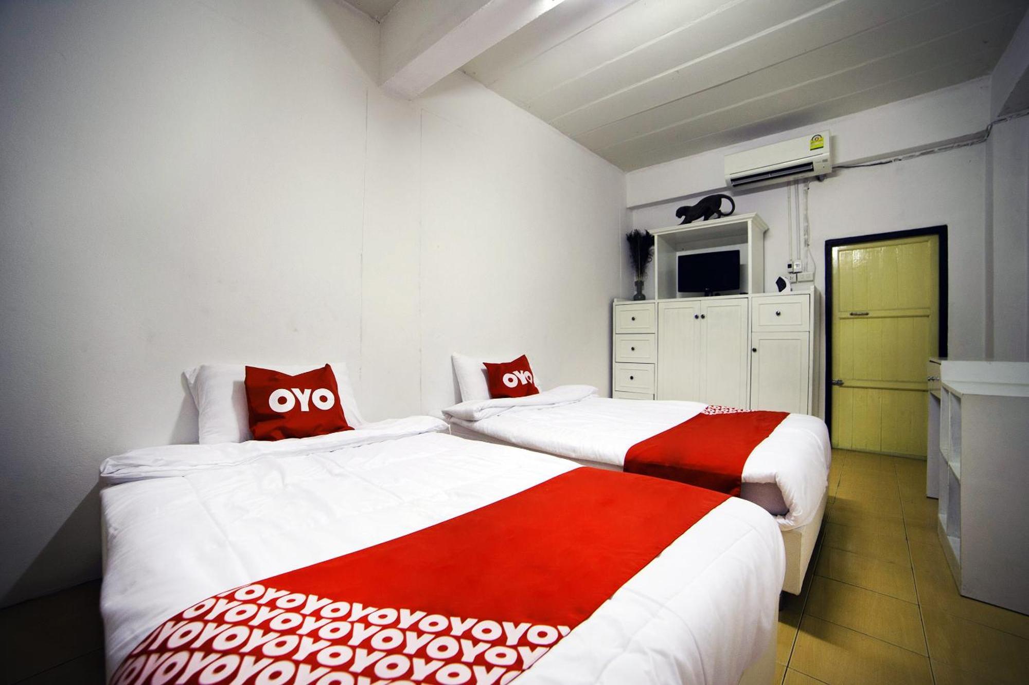 Oyo 560 Chang Hostel Suvarnabhumi Bangkok Kültér fotó